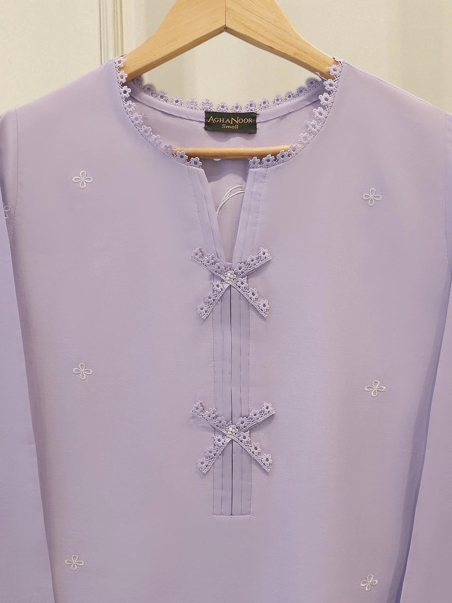 Embroidered Lawn Suit - Aghanoor 2 piece - Lilac