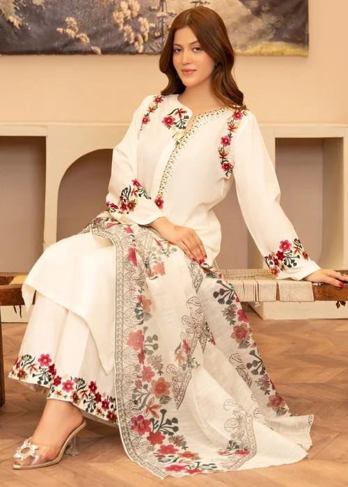 3 piece - Pakistani Designer Summer Lawn Suit - Manaar Dupatta