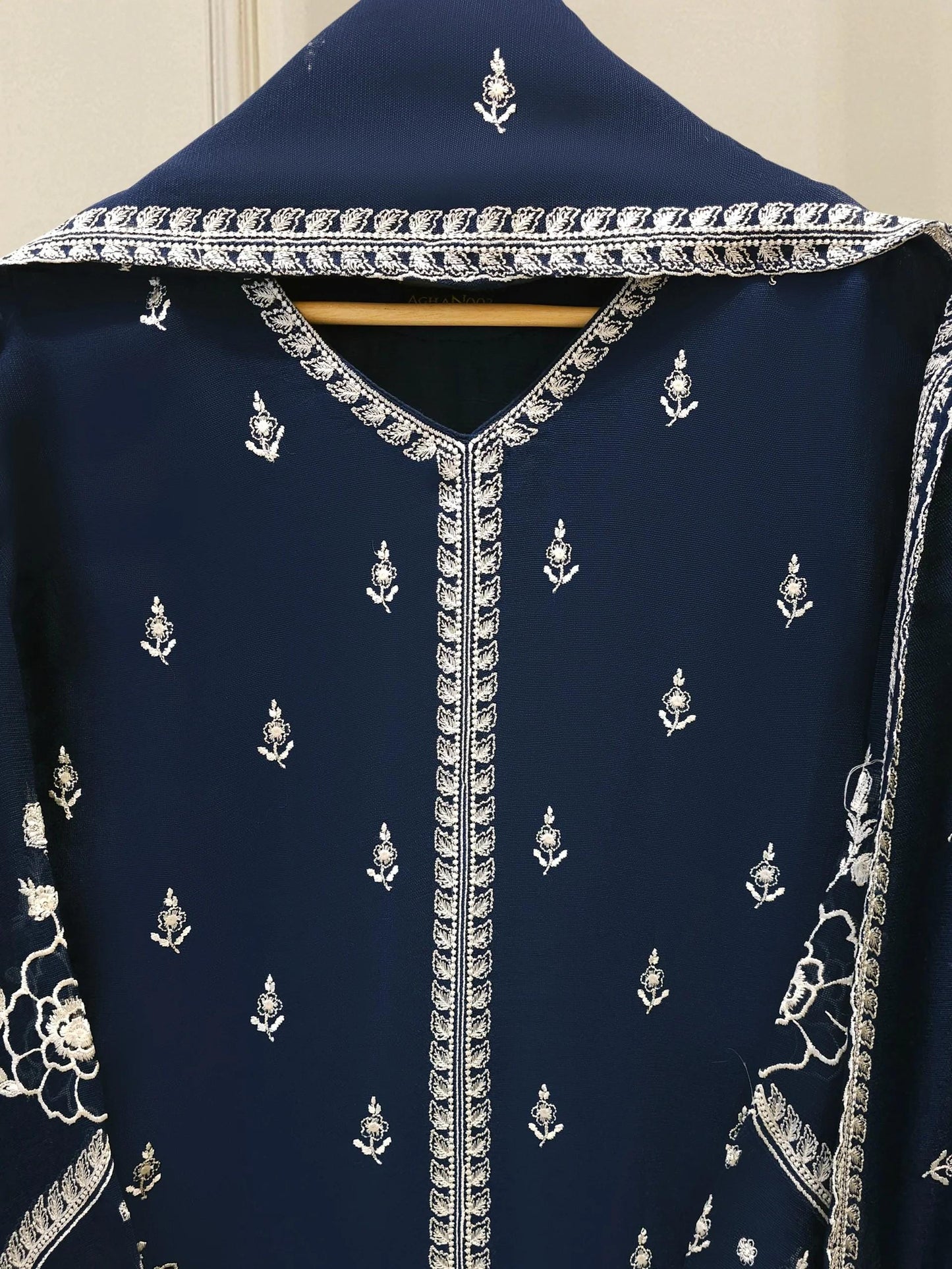 Agha Noor 3 Piece - Embroidered Cotton Net Suit -- Navy Blue