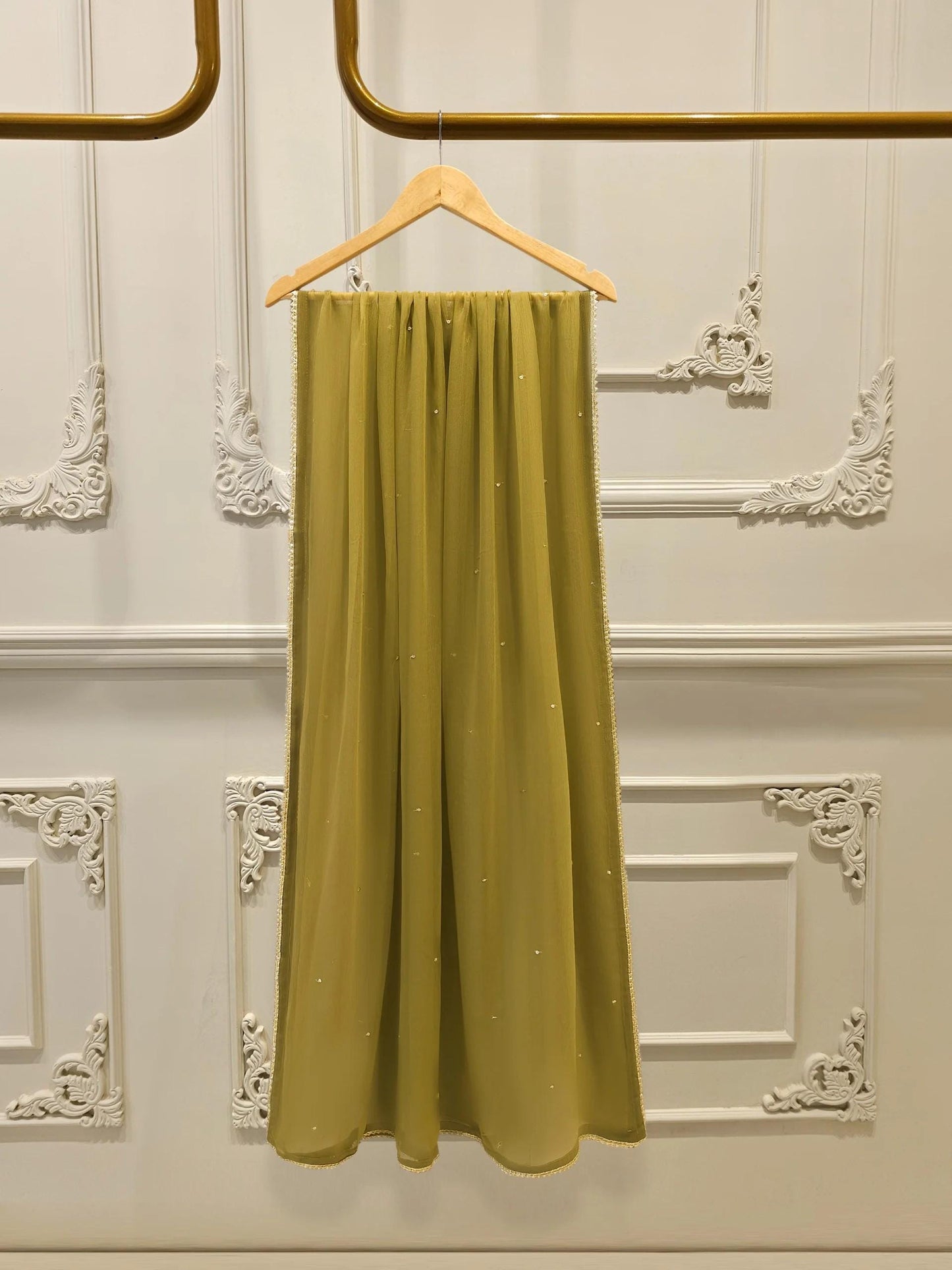 Agha Noor 3 Piece Embroidered Pure Silk Net Suit: Dhani Green, Raw Silk Pants, Chiffon Dupatta
