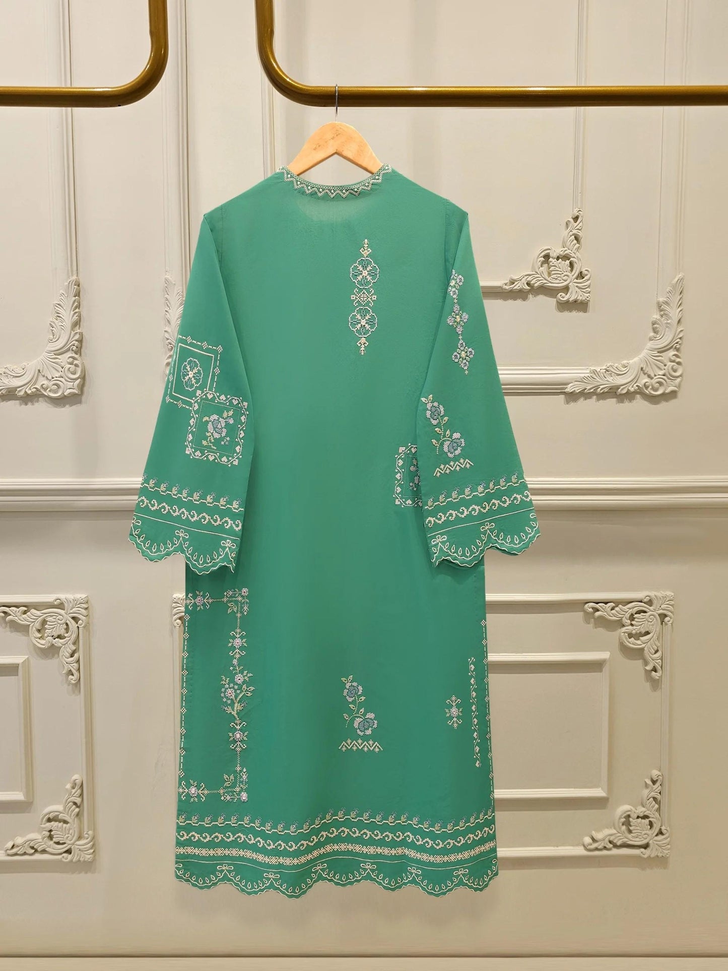Embroidered Lawn Suit (XL) - Green -  2 Piece Agha Noor