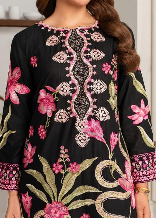 3 piece - Pakistani Designer Lawn Suit