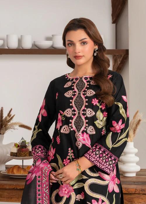 3 piece - Pakistani Designer Lawn Suit