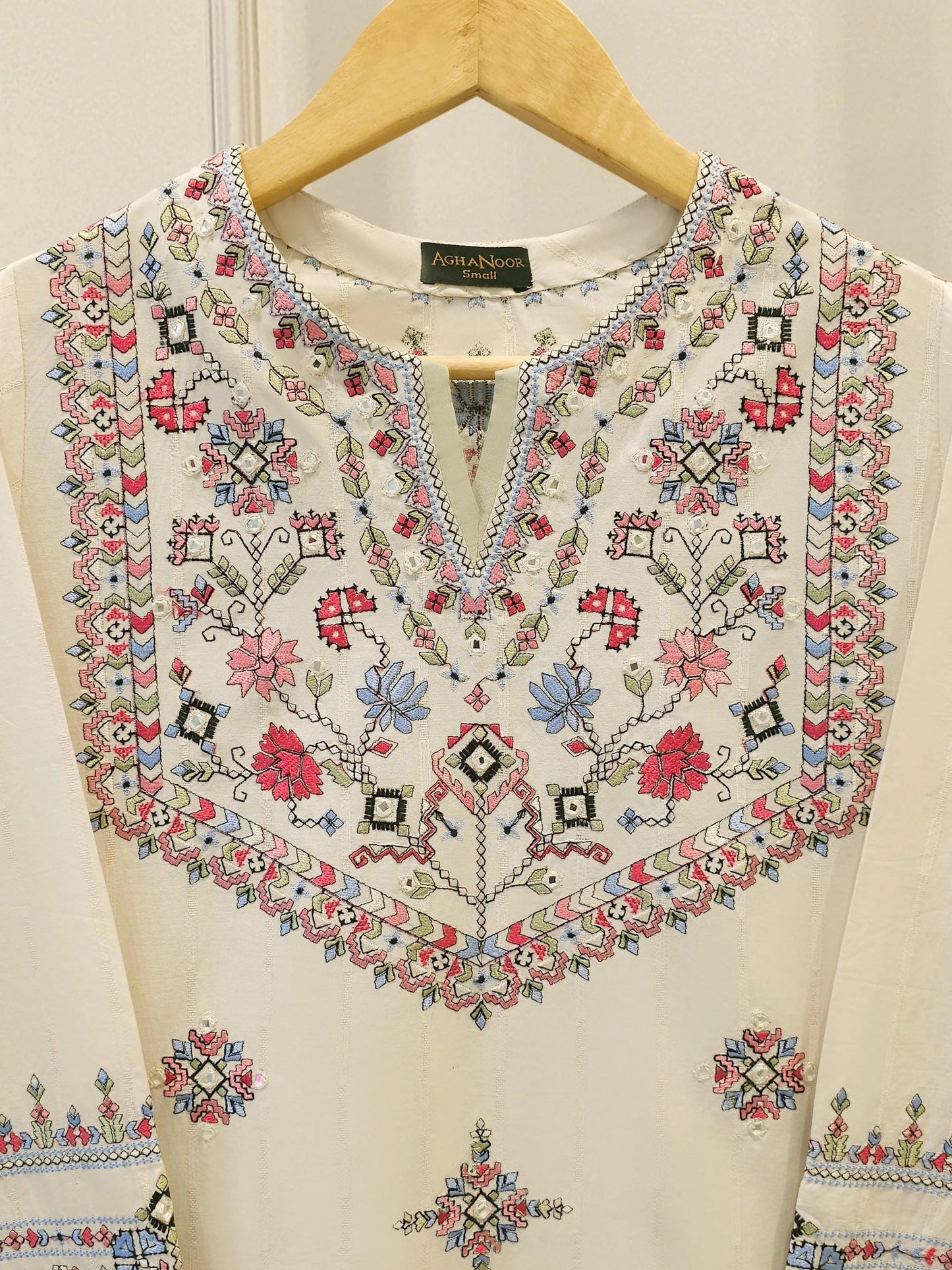 Embroidered Jacquard Suit - Agha Noor 2 piece - Off White - Korean Silk Pants