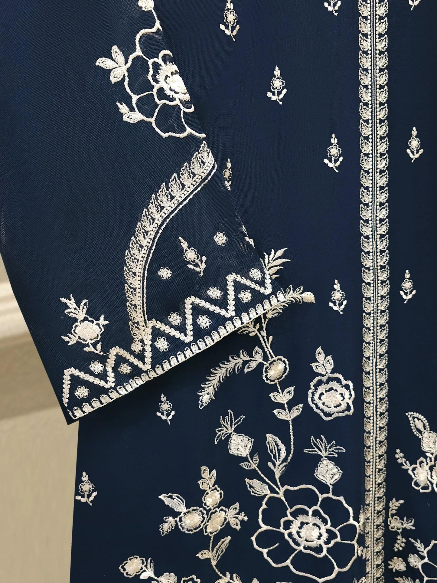 Agha Noor 3 Piece - Embroidered Cotton Net Suit -- Navy Blue