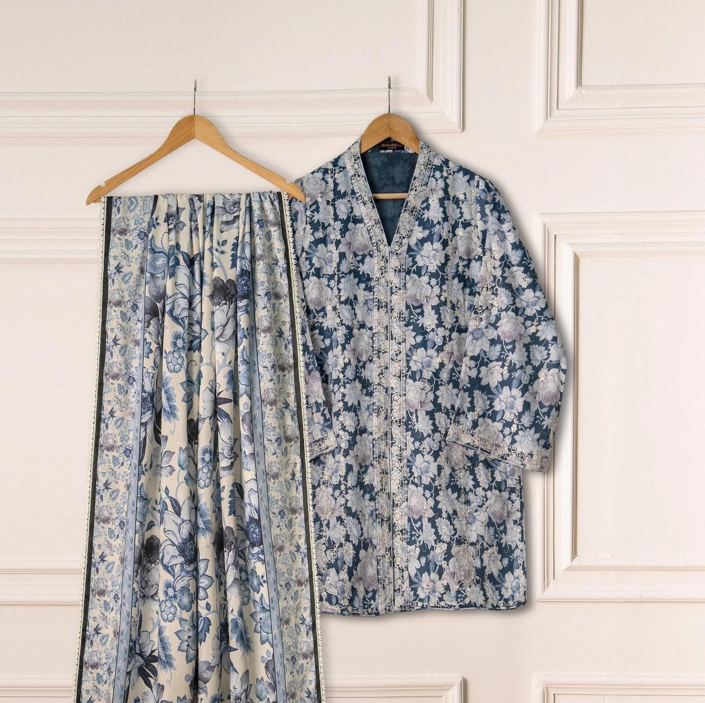 3 - Piece Agha Noor Printed Embroidered Viscose / Marina Suit