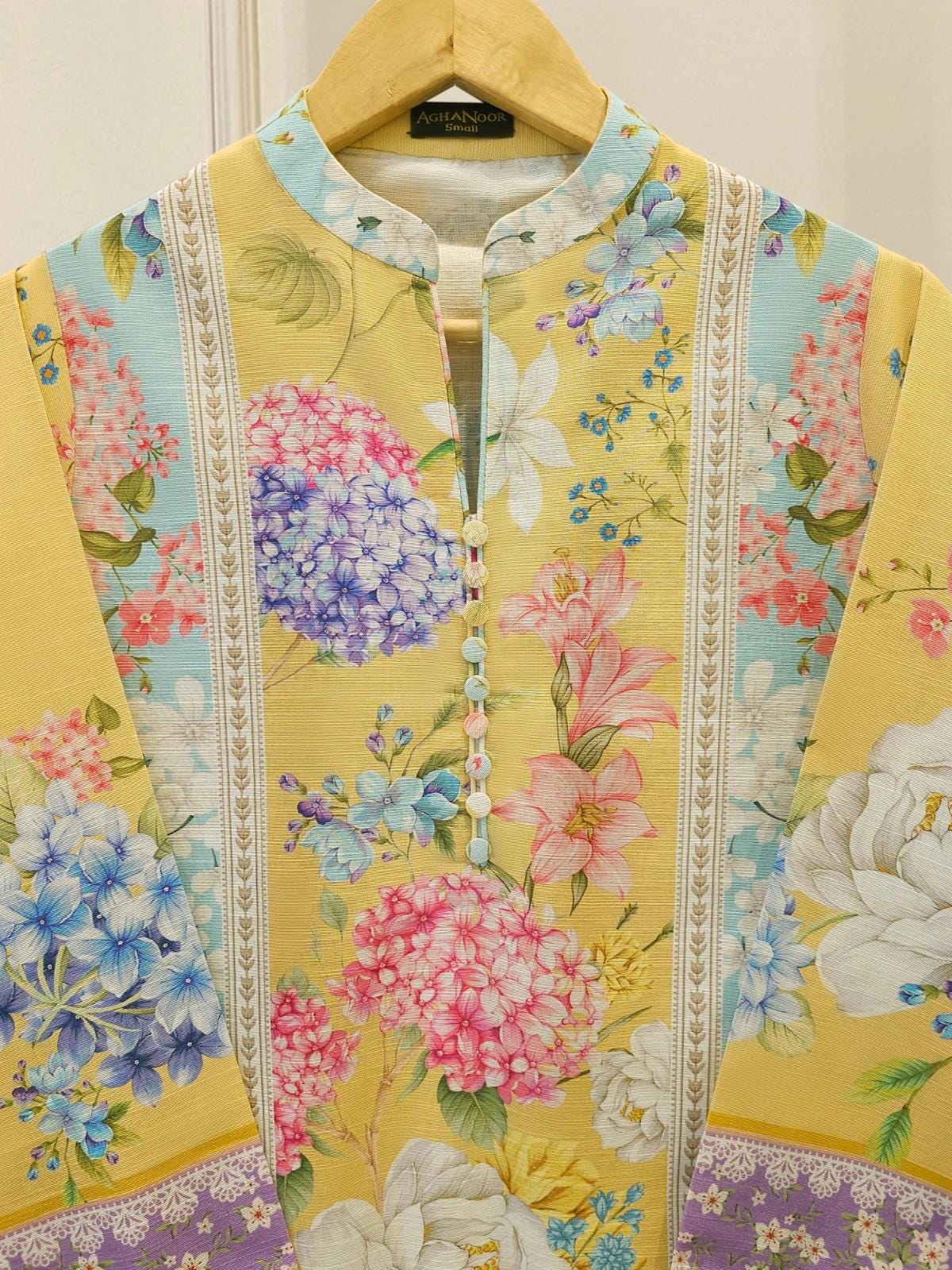 Agha Noor 2 piece - Printed Khaddar Suit