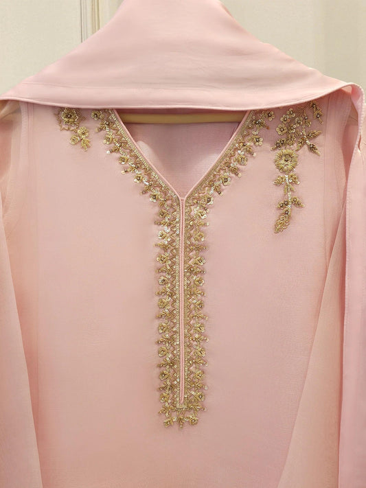 Agha Noor 3 piece - (Size- Small; Chest size - 39 Inches) Pure Organza Embroidered Suit - Charmeuse Silk Dupatta
