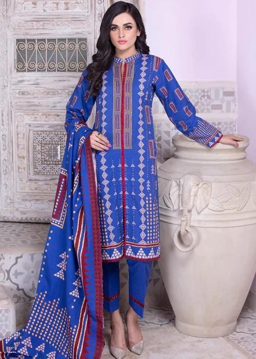 3 piece - Blue Embroidery Khaddar (Khadi) Suit - Size - Small