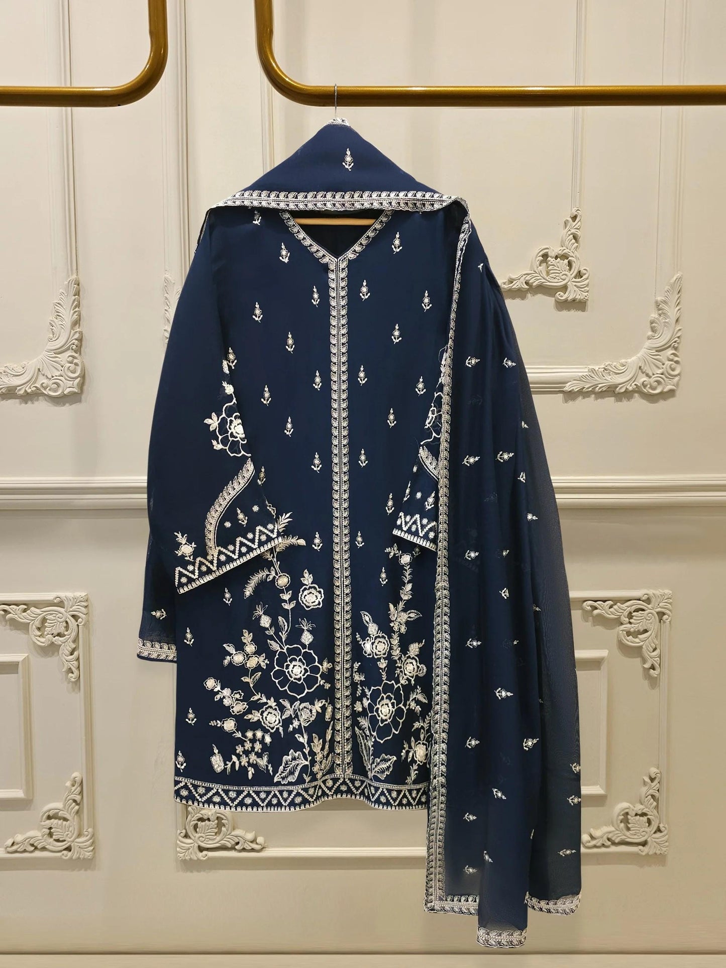 Agha Noor 3 Piece - Embroidered Cotton Net Suit -- Navy Blue