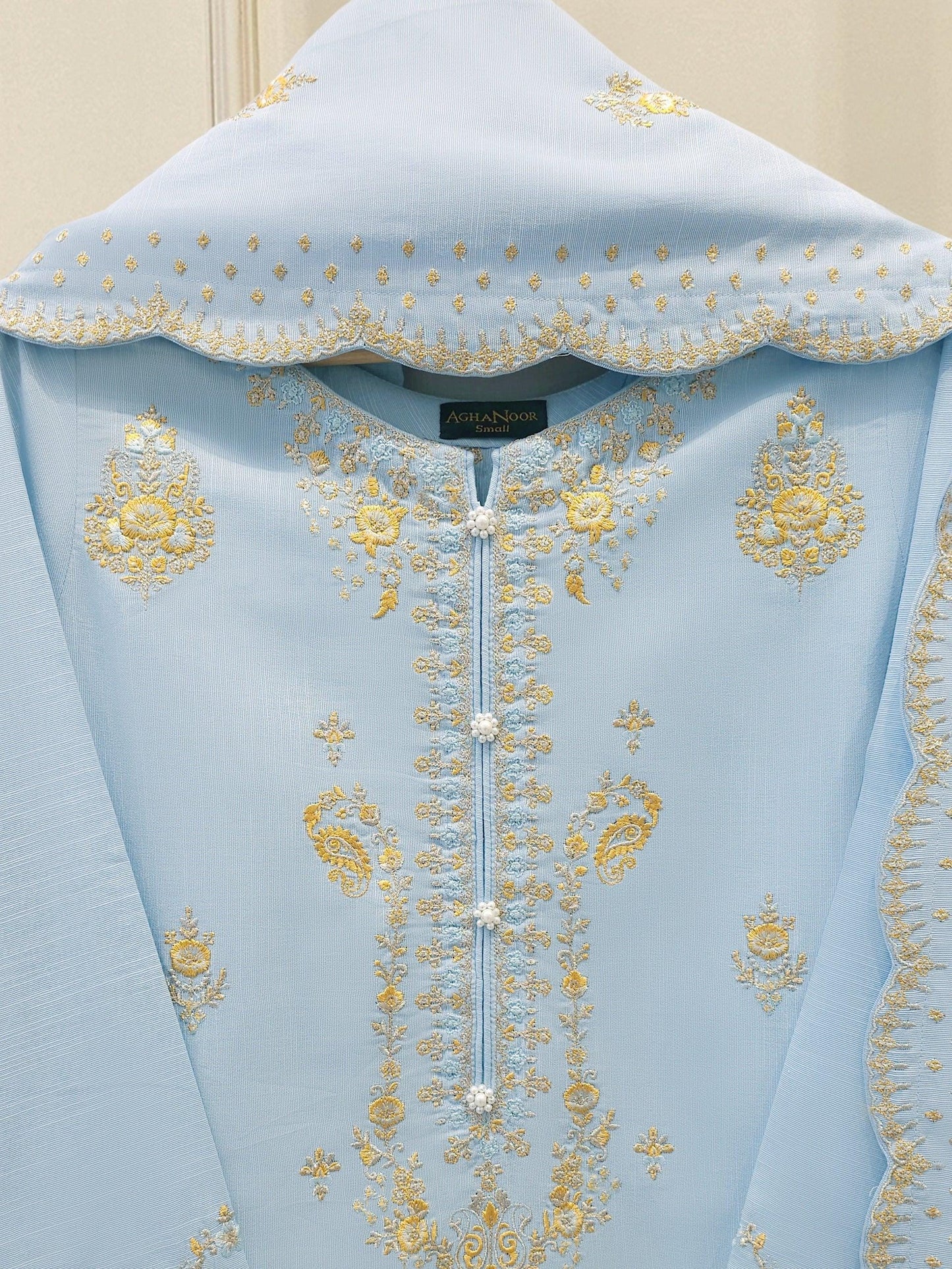 Embroidered Khaddar (Khaadi) Suit - 3 Piece Agha Noor