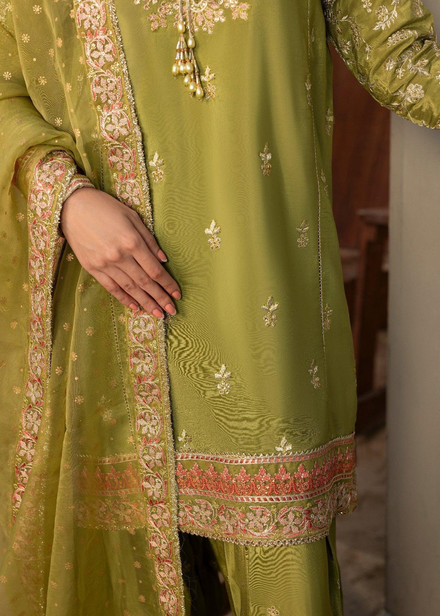 Embroidered Raw Silk Farshi Shalwar Suit with Organza Dupatta - 3 Piece - Olive Green