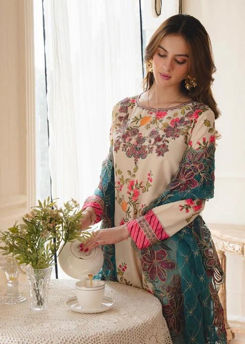 Embroidered Lawn Suit - 3 Piece With Organza Dupatta