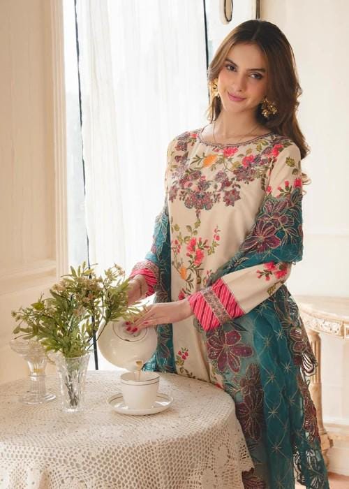 Embroidered Lawn Suit - 3 Piece With Organza Dupatta