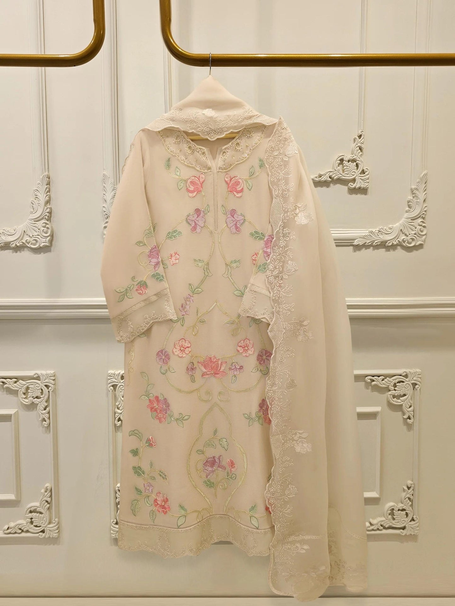 Agha Noor 3 Piece - Pure Embroidered Cotton Net Suit - Raw Silk Pants; Organza Dupatta