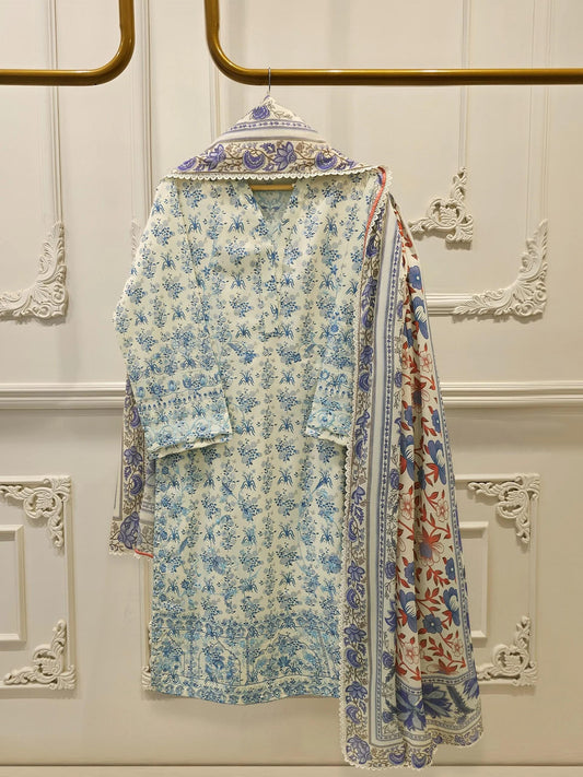 Agha Noor 3 Piece - Embroidered Cambric Suit: Light Blue Shalwar Kameez