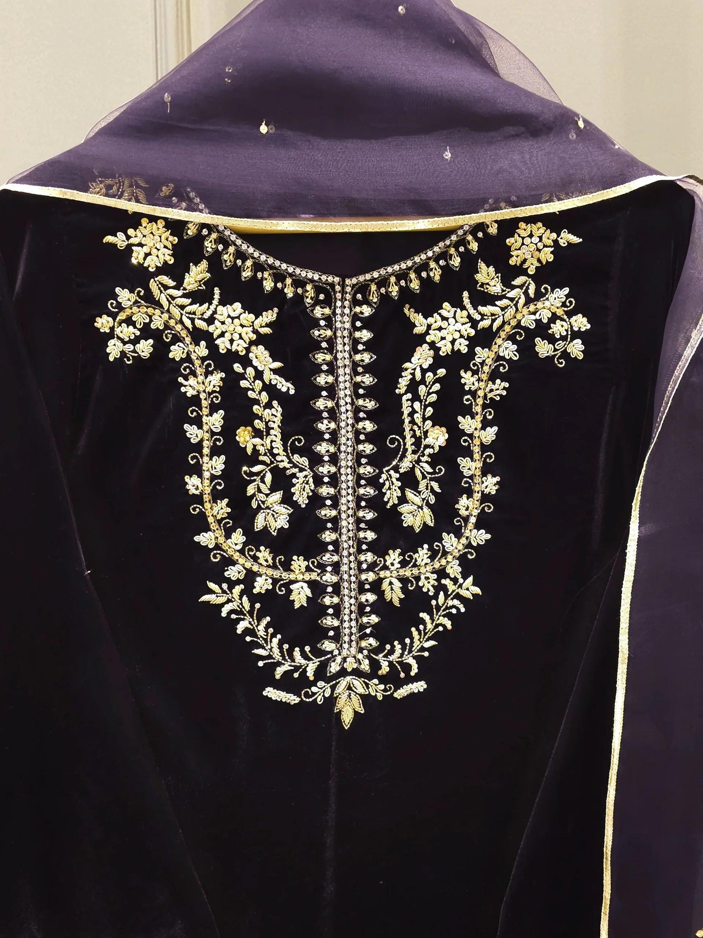 Agha Noor 3 piece - Embroidered Velvet Suit - Dark Purple