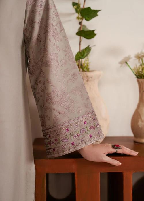 3 piece - Pakistani Designer Embroidered Karandi Suit - Silk Dupatta