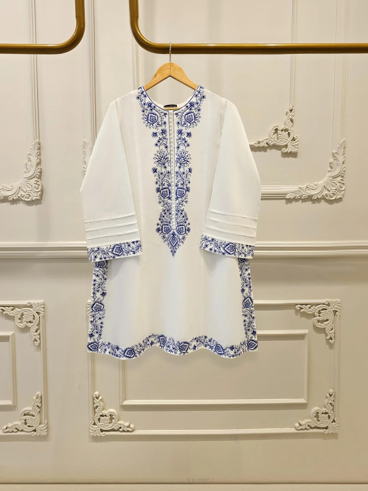 Agha Noor 2 Piece Lawn Suit - Kurta Pants