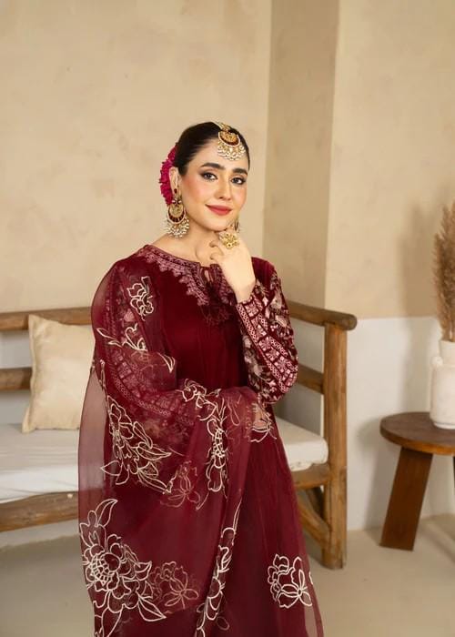 3 Piece Embroidered Velvet Farshi Shalwar Suit