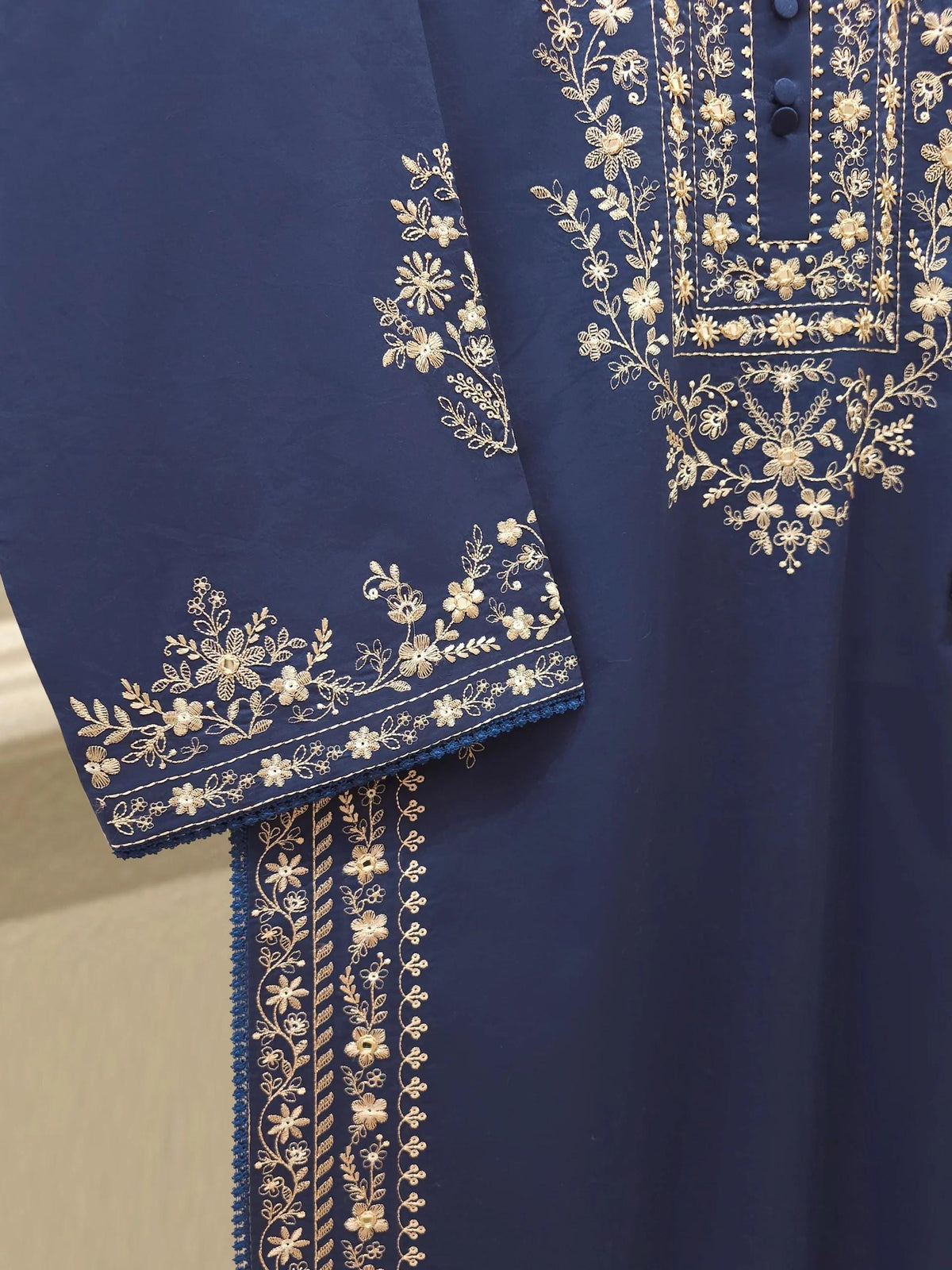 Agha Noor 2 Piece Embroidered Lawn Suit - Shirt and Kora Cotton Dupatta