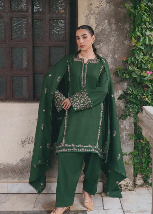 Embroidered Linen Suit - Size XL - 3 Piece - Green