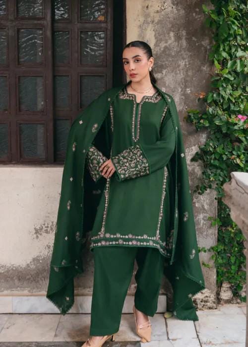 Embroidered Linen Suit - Size XL - 3 Piece - Green