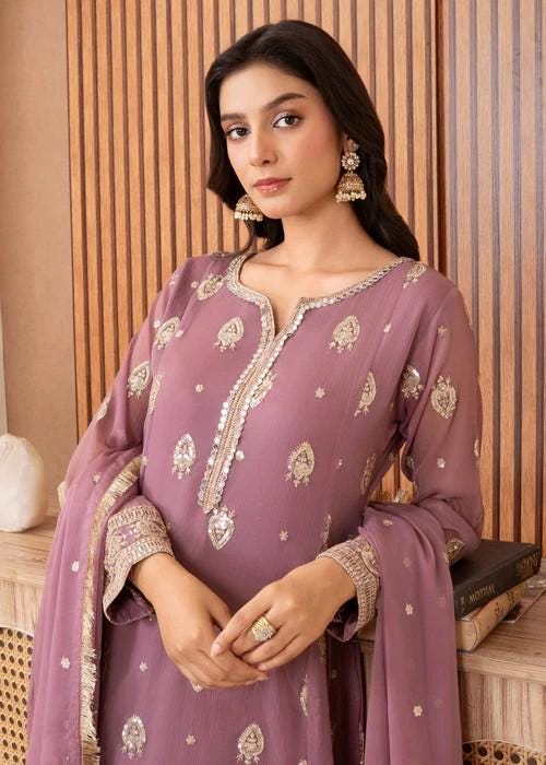 XXL - 3 Piece Embroidered Chiffon Pishwas Suit - Lilac
