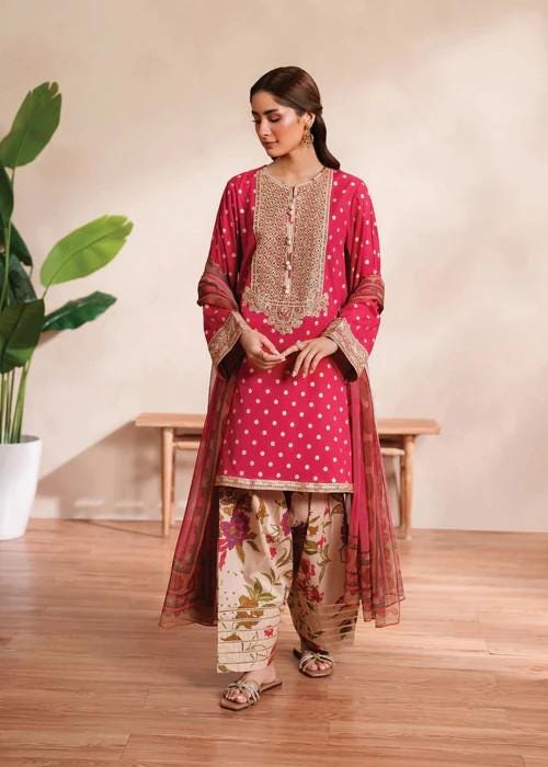 3 Piece Embroidered Pink Cotton Suit - Chiffon Dupatta