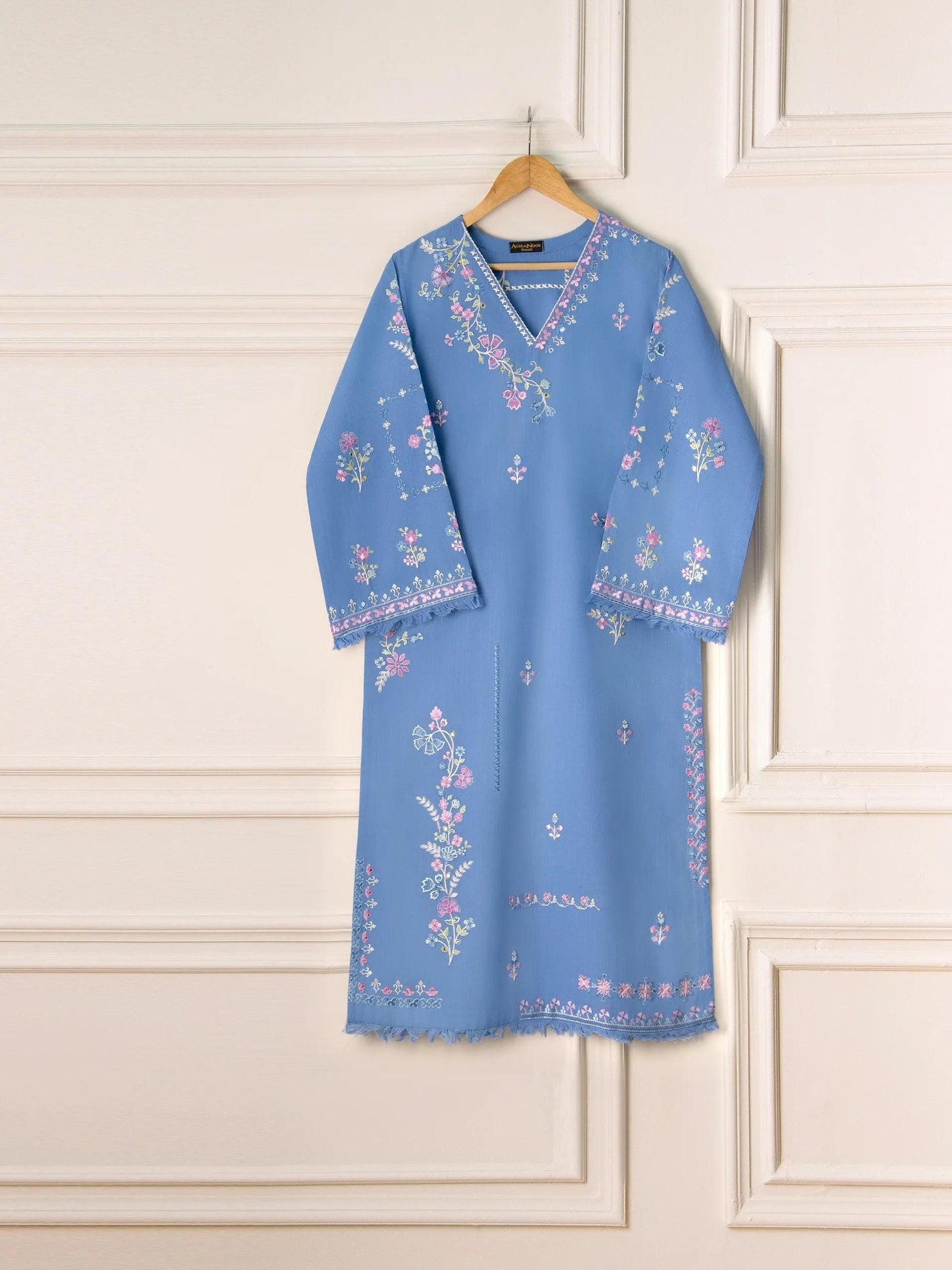 Agha Noor 2 piece - Embroidered Khaddar Suit