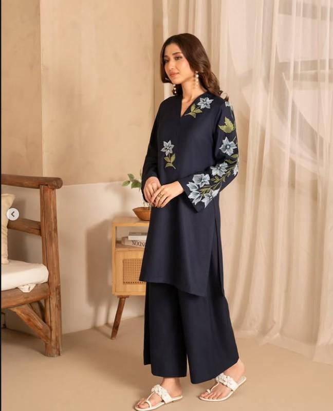 2 Piece Embroidered Linen Suit - Navy Blue