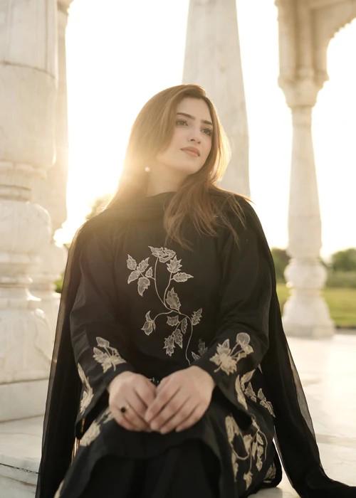 3 piece - Pakistani Designer Embroidered Lawn Suit - Black