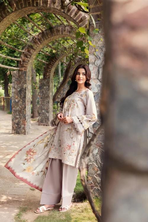 Embroidered Farshi Shalwar Lawn Suit - 3 piece - Pakistani Designer
