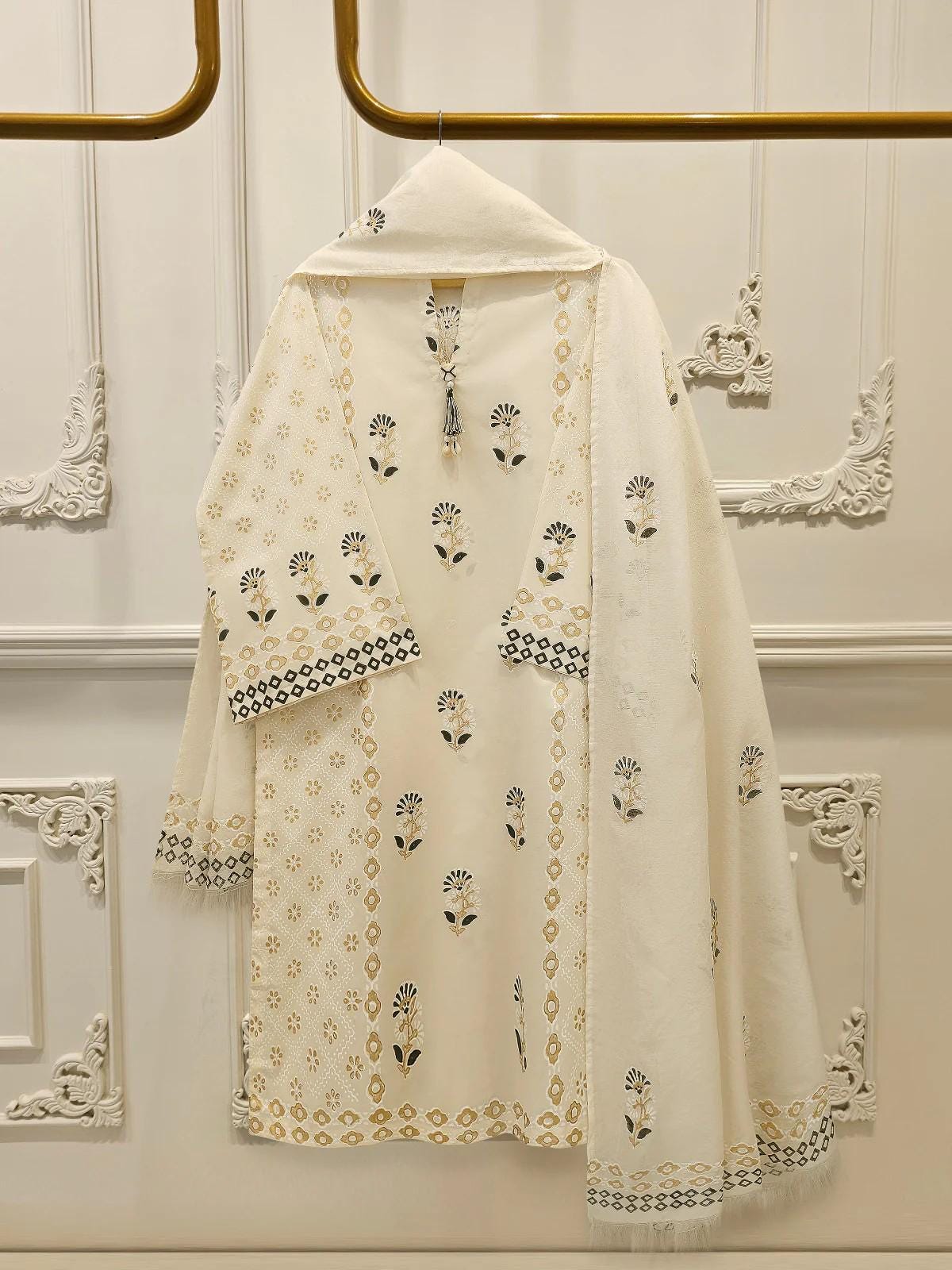 Agha Noor 3 Piece Hand Block Printed Kora Cotton Suit