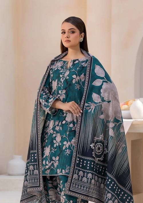 3 piece - Printed Soft Khaddar Suit - Bottle Green