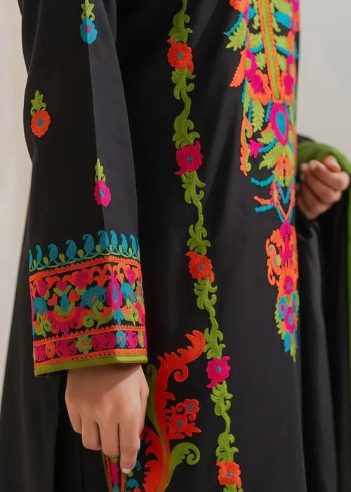 3 piece - Embroidered Linen Suit with Chiffon Dupatta - Black