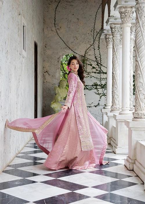 4 Piece Embroidered Chiffon Flared Jamawar Lehenga Suit - With Potli Bag