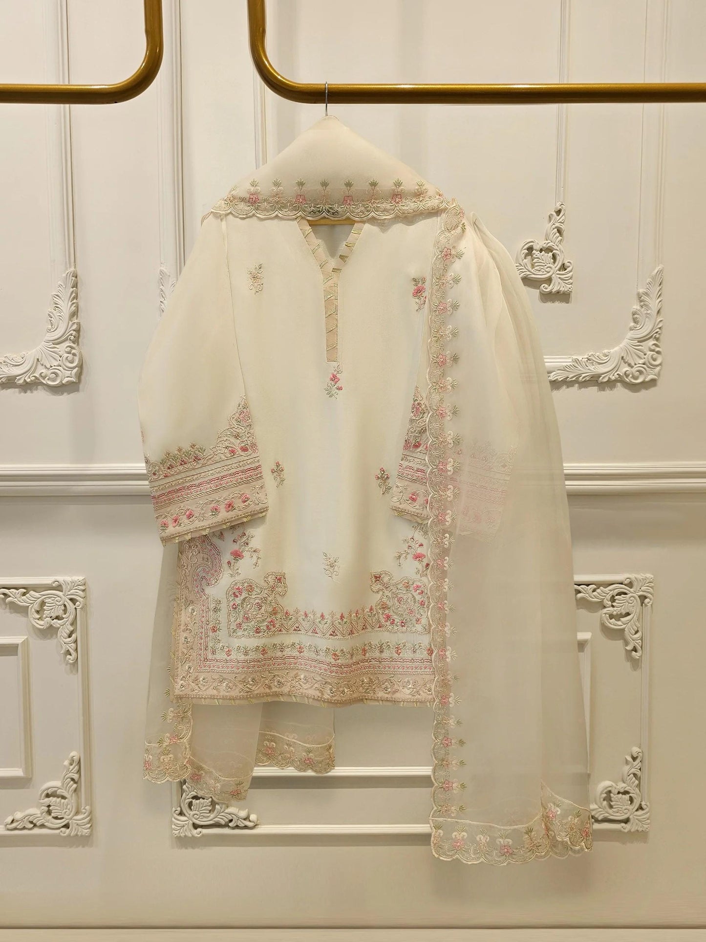 Agha Noor - 3 Piece - Pure Sheesha Silk Embroidered Suit - Off White