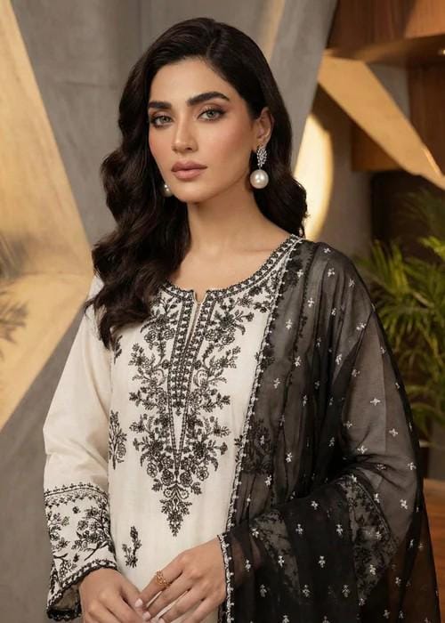 3 piece - Embroidered Lawn Suit with Chiffon Dupatta
