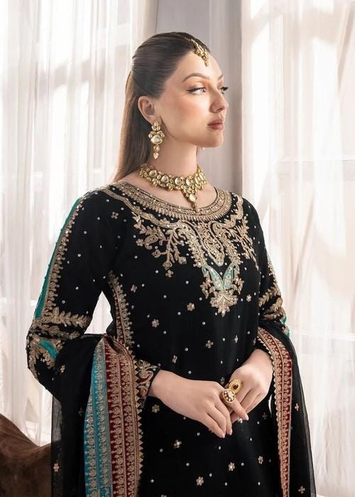 3 Piece Embroidered Chiffon Party Wear Suit - XL & XXL