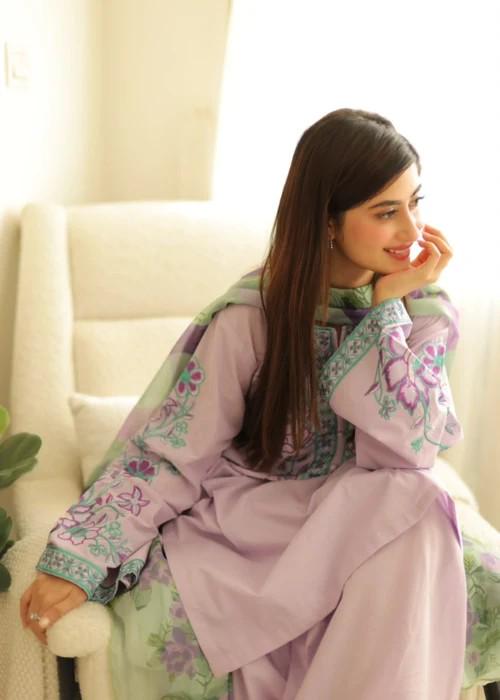 Embroidered Farshi Shalwar Lawn Suit - 3 Piece - Silk Dupatta