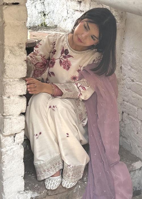 Embroidered Raw Silk Farshi Shalwar Suit - 3 Piece - Off White