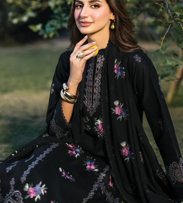 Embroidered Lawn Suit - 3 Piece - Chiffon Dupatta